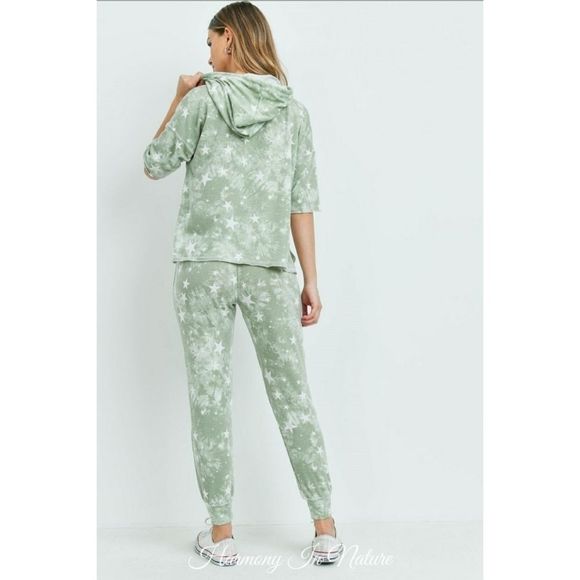 LAST Sage Tie Dye Jogger Set - Picture 4 of 7